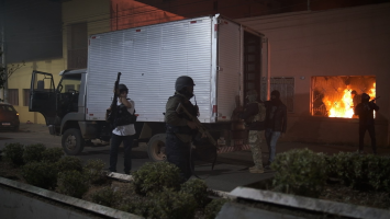 Bombas, tiros e sequestro: veja vídeo de como foi o exercício simulado que teve até explosão de casa em MG 